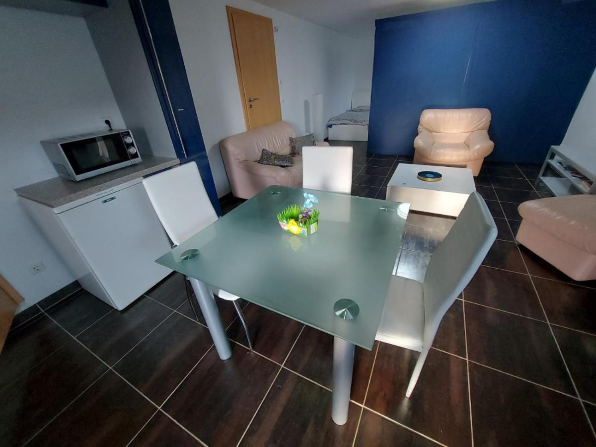 Lovely Appartment With Private Patio And Private Entrance In Luxembourg 60M2 Saeul Екстер'єр фото